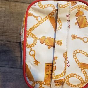 Travel makeup case by RedDoor.